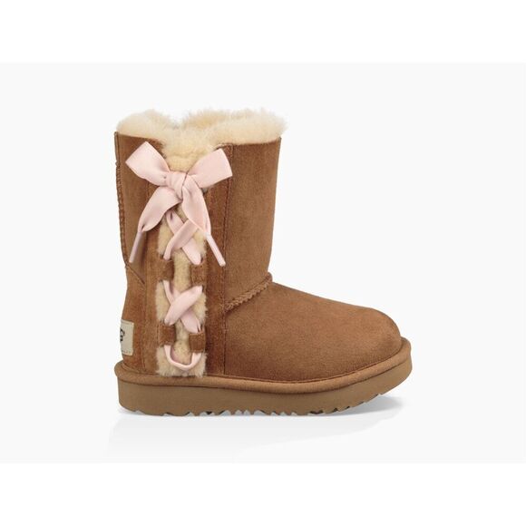 UGG Pala Toddlers' Boot Shearling Pink Bow Size 6 $ 120.00 Warm Cozy Winter - Picture 1 of 6